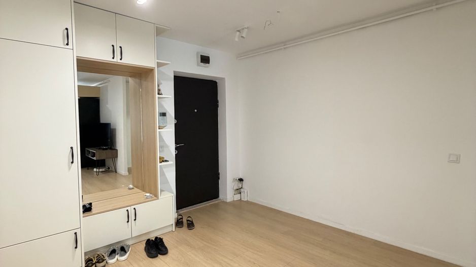 Apartament 2 camere, terasa, etaj intermediar, boxa, parcare - Poză 7