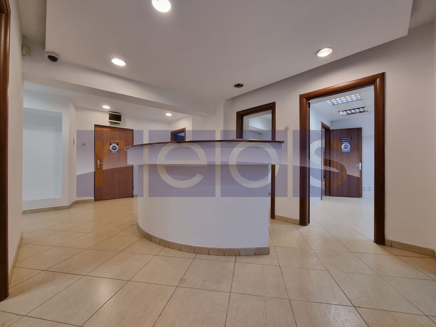 VANZARE SPATIU COMERCIAL | 15 CAMERE | ZONA UNIRII - Poză 6
