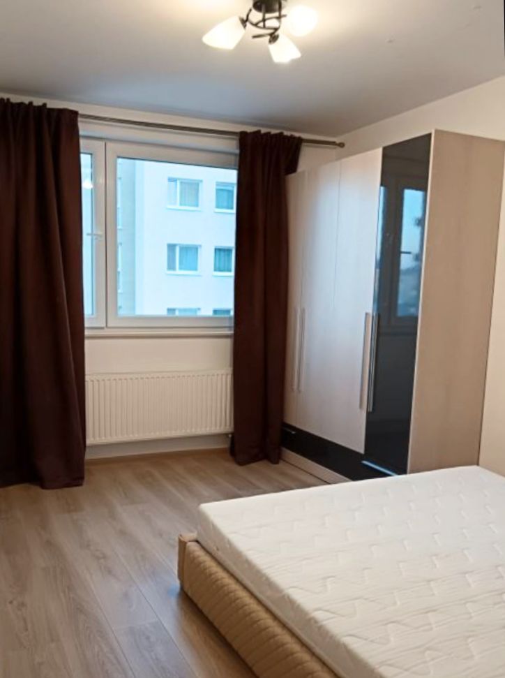 Inchiriem apartament 3 camere Urban Invest lângă Coresi - Poză 6