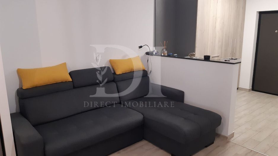 Apartament cu 2 camere-Zona Eroilor Floresti - Poză 13