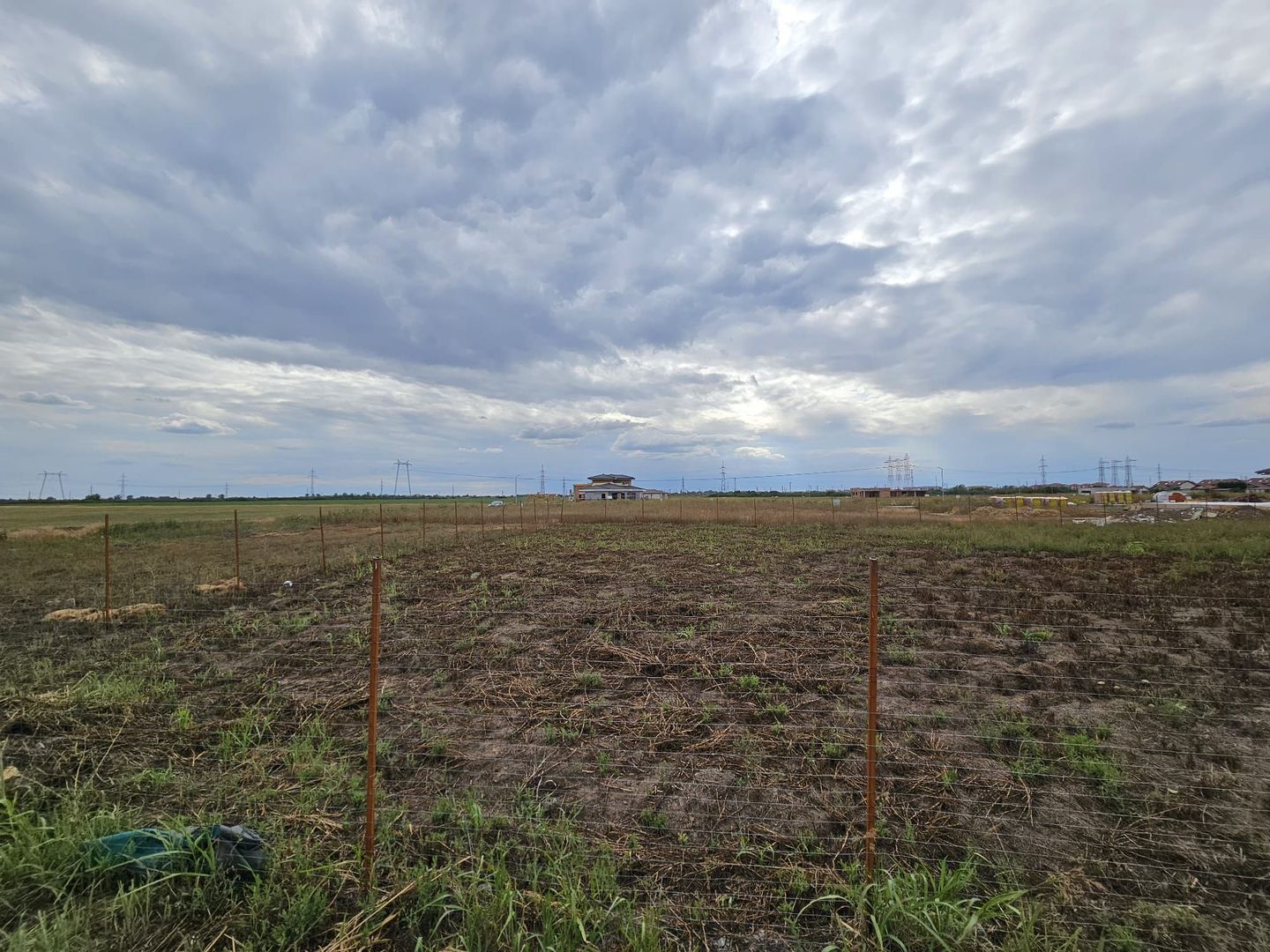 Teren de vanzare Via Carmina Vladimirescu - Poză 1