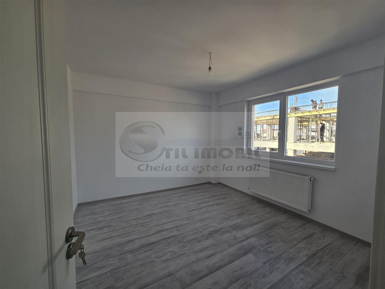 Apartament 3 camere - intabulat- mutare imediata - Poză 1