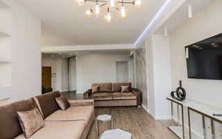 Chirie, apartament, 3 camere, str-la 31 August 1989, Centru - Poză 4