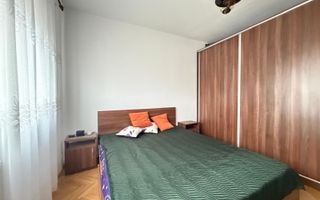Apartament de inchiriat 3 camere etajul 4, cu lift,  Zona Vasile Aaron - Poză 7