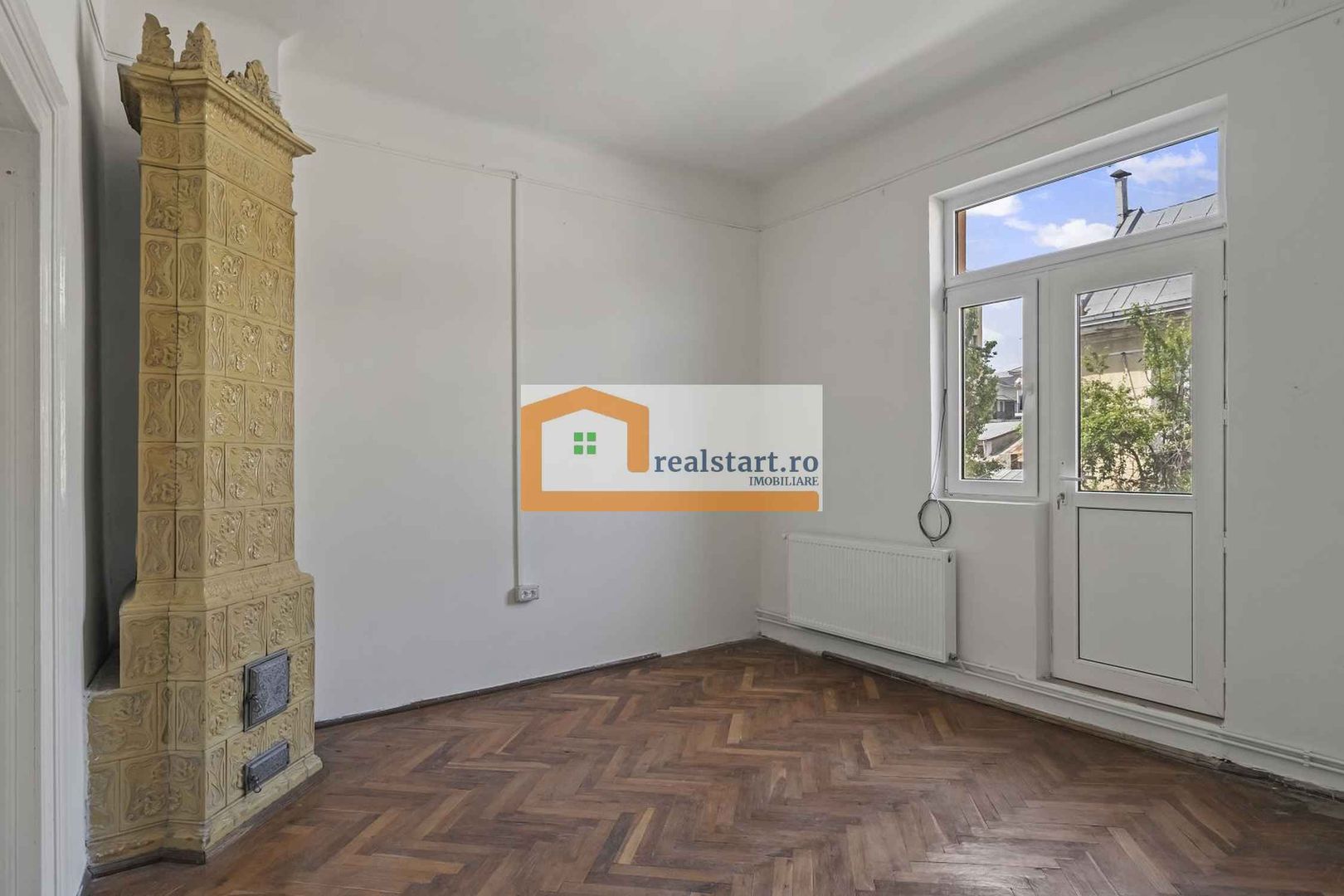 Vila individuala, S+P+E+Pod, curte 500mp, ideal Bistro-caffe, birouri - Poză 21