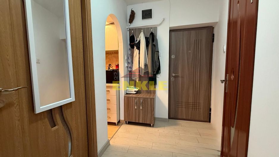 Vânzare garsonieră compartimentată în două camere - Poză 5