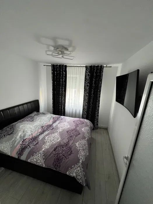 Apartament 4 camere, Micro 38 - Poză 1