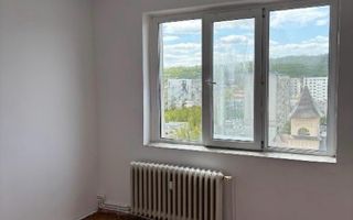 Apartament cu 3 camere/ 72mp/ zona Alexandru cel Bun - Poză 4