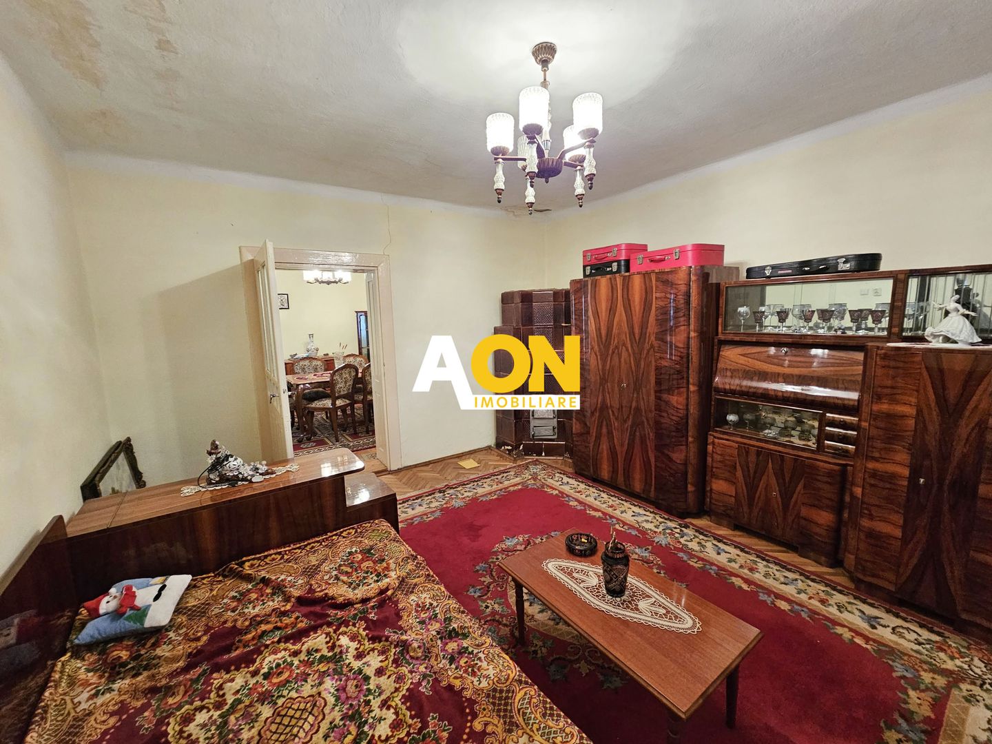 Casa cu 4 camere, 2024 mp teren, la asfalt, cu utilitati, Vintu de Jos - Poză 13