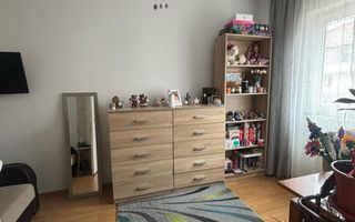 Apartament 2 camere, semidecomandat - Poză 1