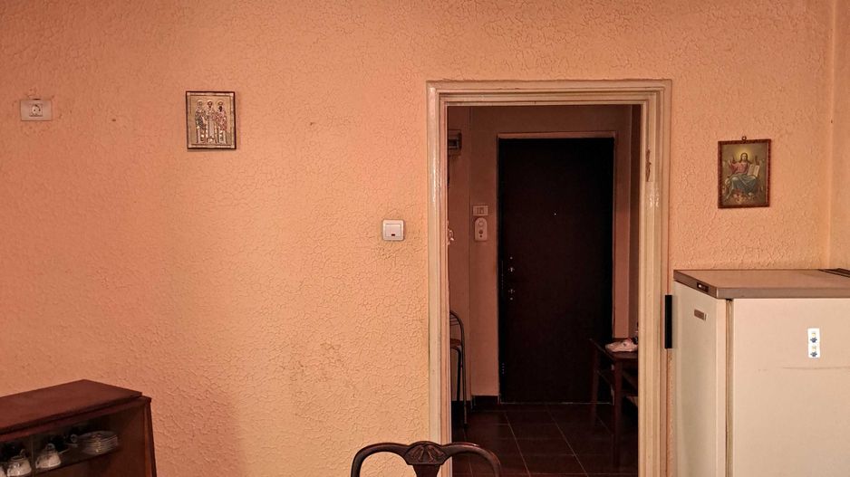 Apartament 4 camere, Bld. Brancoveanu, Aleea Covasna. - Poză 8