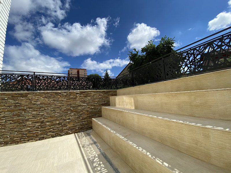 Casă de vânzare | Ultra-centrală | 660 mp utili | 7 unități locative - Poză 4