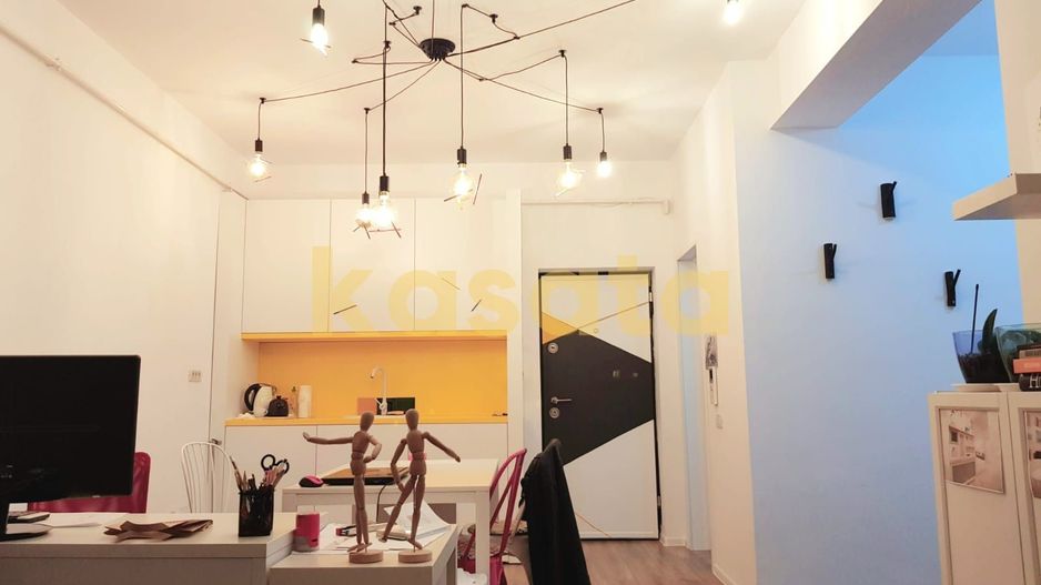 OPORTUNITATE | STUDIO DUBLU | TEI PETRICANI | BLOC BOUTIQUE - Poză 1