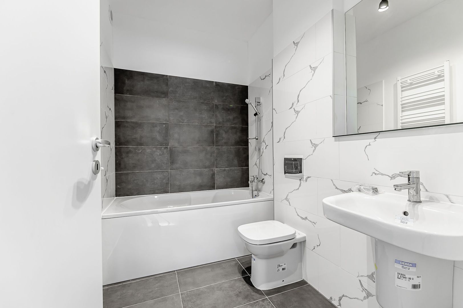 Apartament  4 camere cu gradina  Ared City  R35 - Poză 10