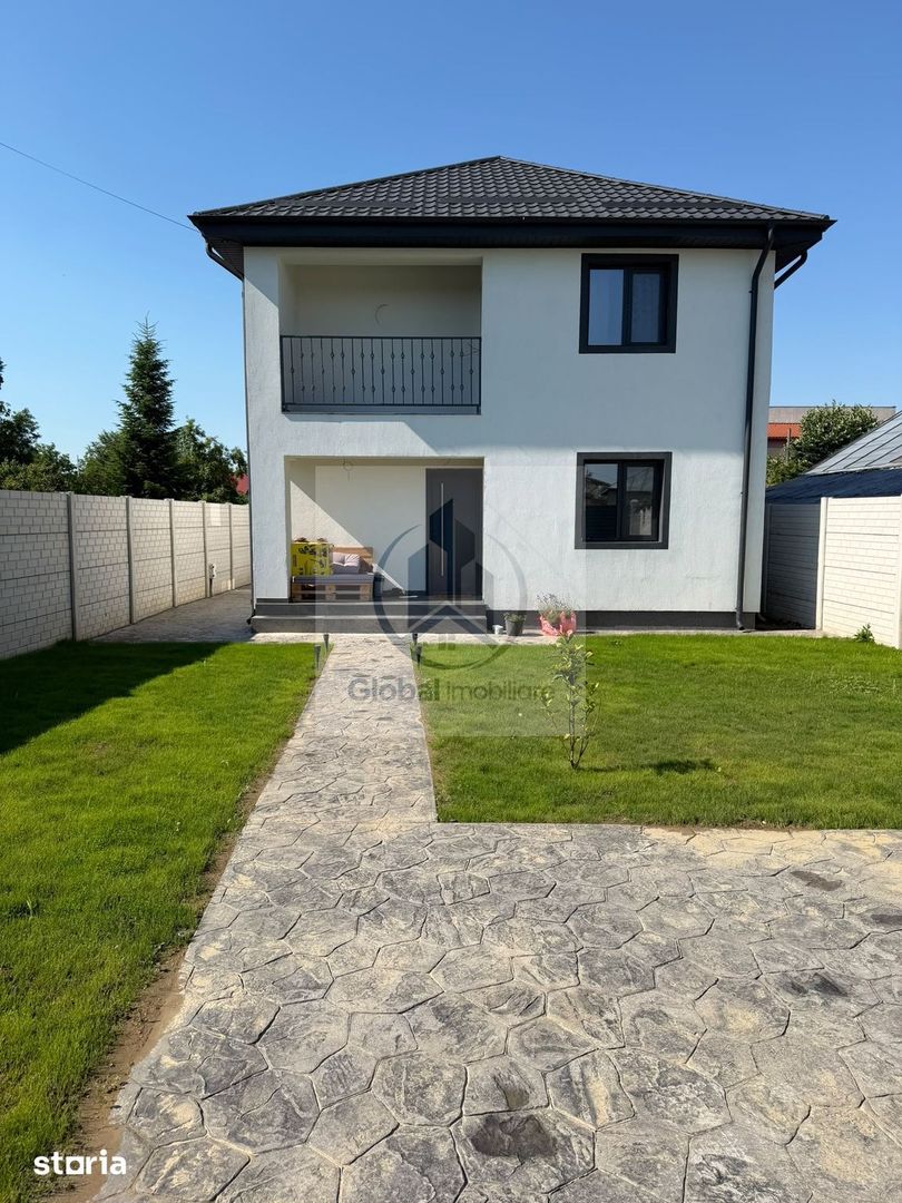 Casa de vânzare în Domnești, strada Ciutaci 5 camere - Poză 1