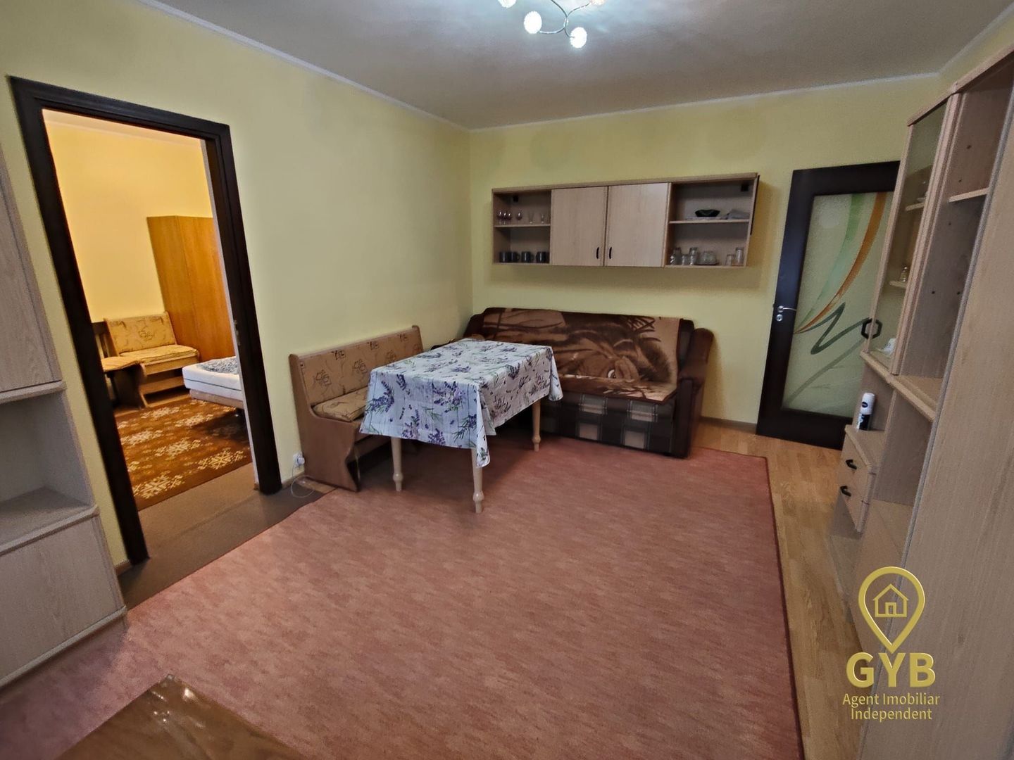 APARTAMENT CU 2 CAMERE DE ÎNCHIRIAT – VELENȚA, STRADA RĂZBOIENI - Poză 3