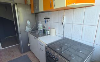 Apartament 3 camere Ostroveni | Centrala proprie | Geam la baie - Poză 6