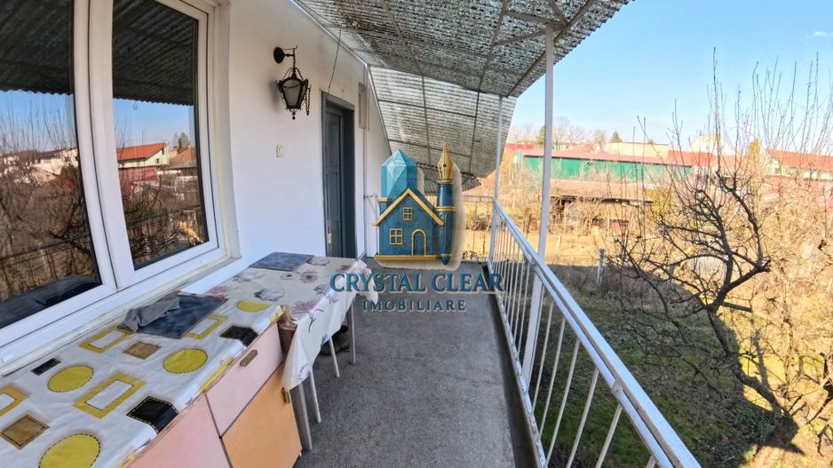 Două case în curte comună, 6 camere + 385 teren - zona semicentrală - Poză 11