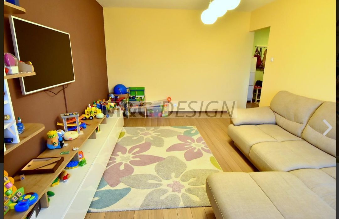 Apartament cu 3 camere Torontalului - Poză 3