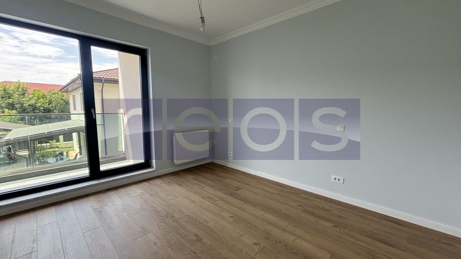 VANZARE VILA SUPERBA IN OTOPENI | 5 CAMERE | TEREN 325 MP - Poză 9