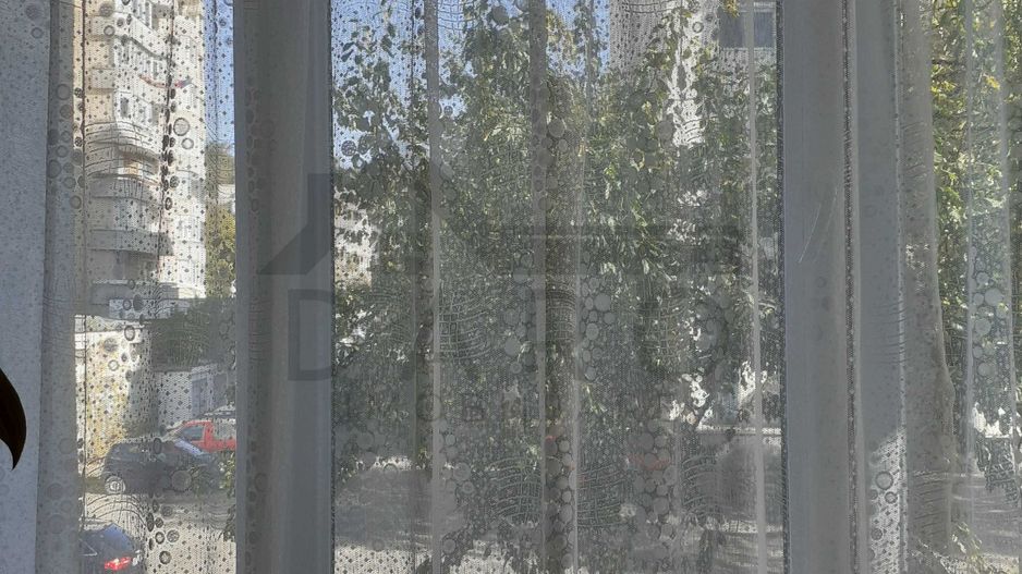 Apartament cu 3 camere de vanzare - Poză 8
