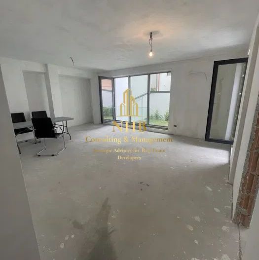3 Camere si Curte 100mp de Vanzare  Zona Domenii - Poză 1