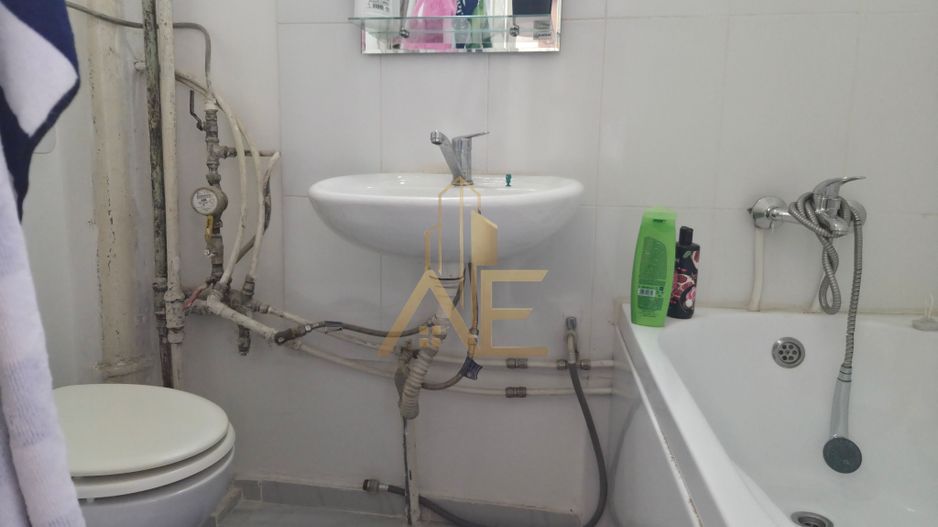Apartament cu 2 camere – Ideal pentru investiție - Poză 3