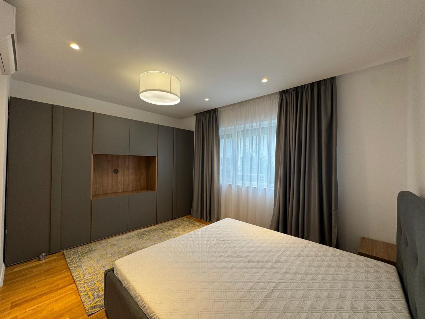 VILA 5 CAMERE,  2 LOCURI DE PARCARE -NEW POINT VILLAGE - Poză 12