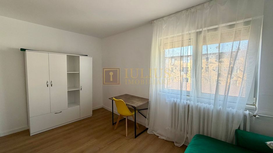 Garsoniera ideala pentru stundenti; situata in Complexul Studentesc, 30mp utili. - Poză 4