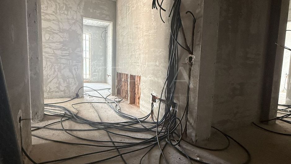 Apartament cu 3 camere, 2 băi și parcare subterană, Iris. - Poză 3