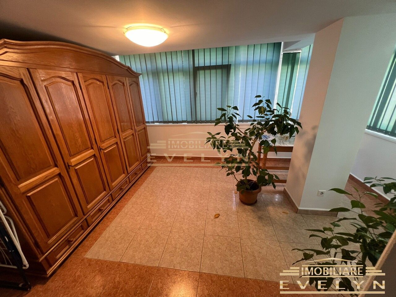 Apartament 2 camere de inchiriat, zona Piata Mare ( Restaurant Miorita ) - Poză 7