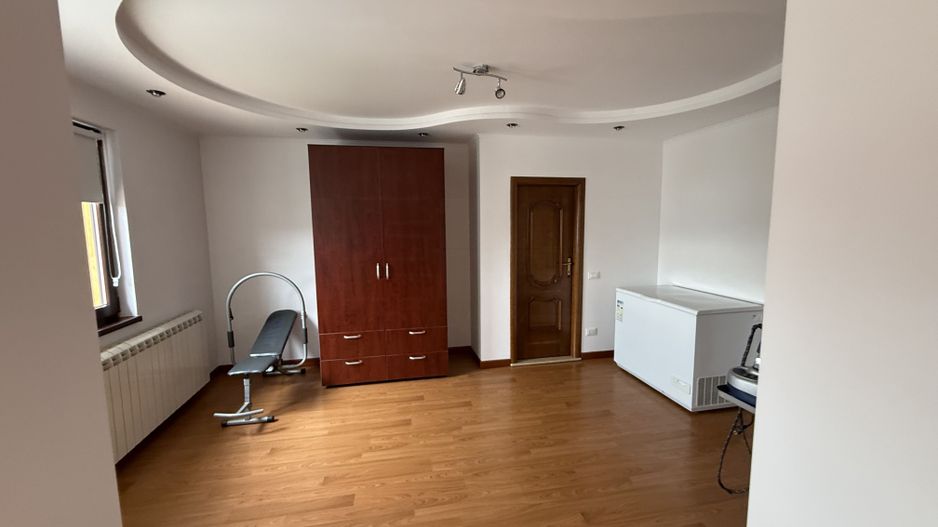 Casă de vânzare | Burdujeni | 417 mp construiți | Teren 1.200 mp - Poză 7