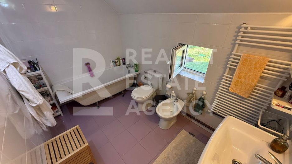 Vânzare, vilă, 5 camere și 1000 mp de teren, Valea Lupului, Iași - Poză 18