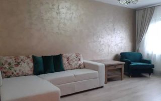 3 camere decomandat- Etaj 2- Renovat - Zona Alexandru cel Bun/ Minerva - Poză 2