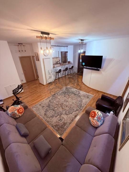 Vanzare| 3 camere | Cartierul Francez Herăstrău | Parcare EV - Poză 2