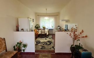 Casa 4 camere si 450 mp teren ultracentral - Poză 9