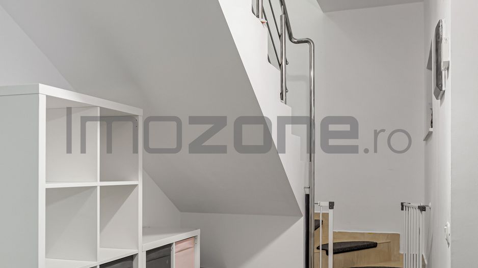 str. Cosmina, metrou Raul Doamnei, Vila, 4 camere, MOBILATA, UTILATA, COMISION 0 - Poză 19