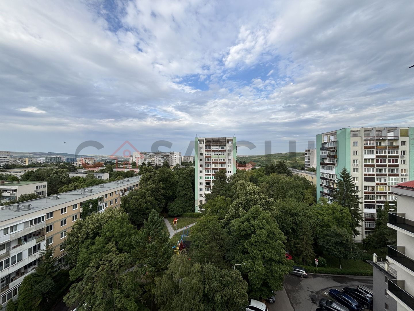 Decomandat - Orientare Sud Estica - Zona Hotel Royal - Poză 7