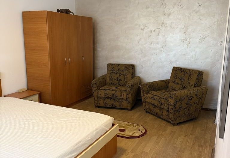 Garsonieră în Brazdă lui Novac - Poză 16