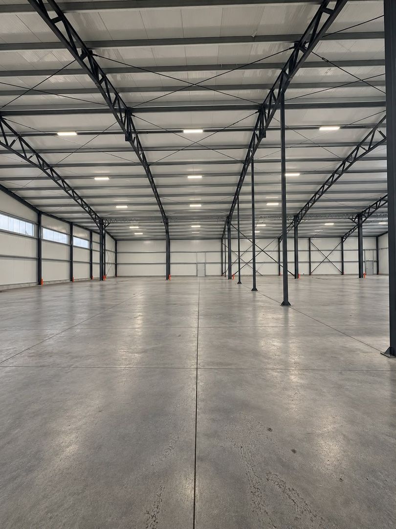 Hala Industriala Noua 1800 mp in Oradea zona Nufaru - Poză 1