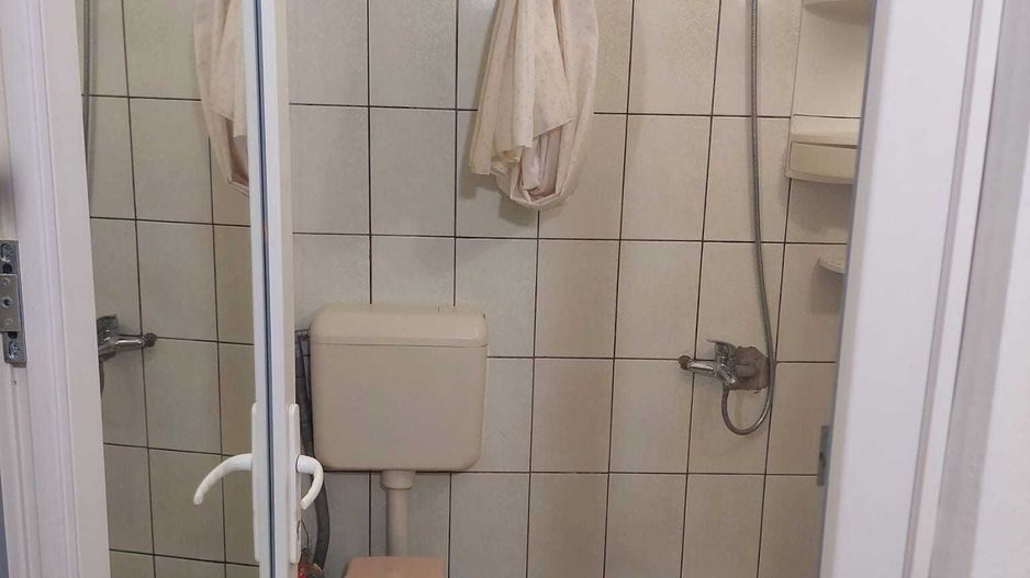 Garsoniera metrou Gorjului, Militari - Poză 7