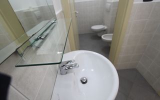 Birouri în vila - zona Balcescu - Poză 21