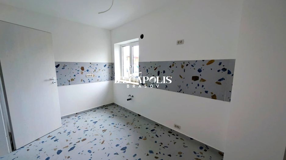 Garsoniera Finisata/ Brasov-Tractorul - Poză 6