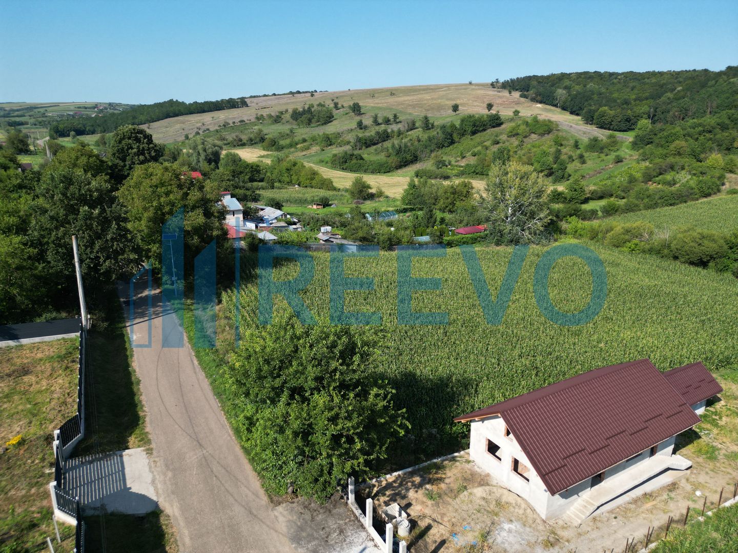 Teren intravilan de vânzare, Sat Bogdănști, Com. Traian - Poză 2