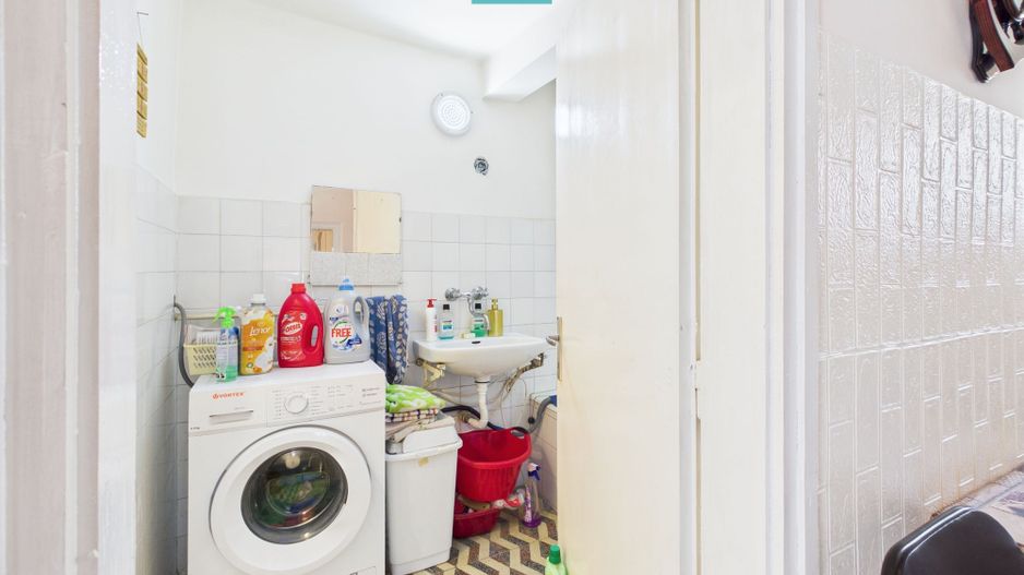 Casă la doar 6km de graniță cu România - Poză 9