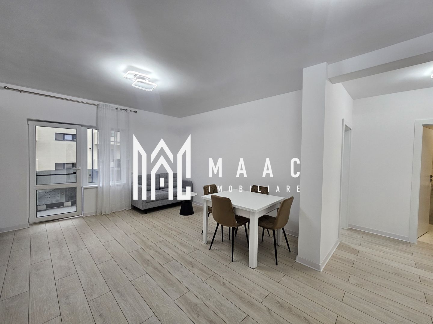Apartament 3 camere | Parcare | Balcon | Etaj 1 | D. Stanca - Poză 1