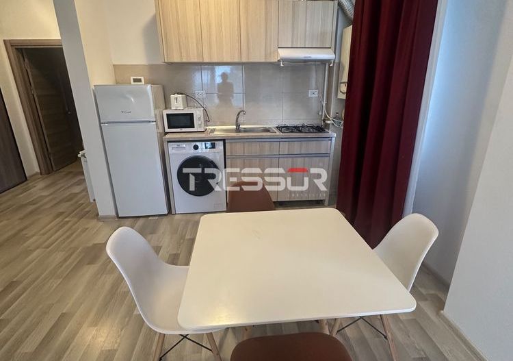 Apartament 3 camere | 90 mp | Summerland, Mamaia | Vedere la mare - Poză 3