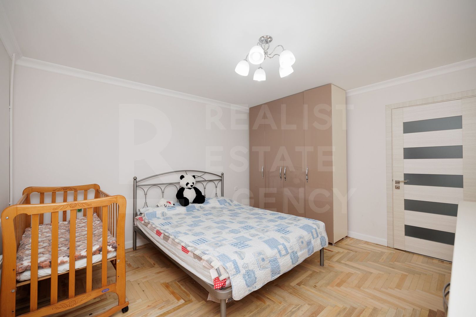 Vânzare, apartament, 3 camere, bd. Mircea cel Bătrân, Ciocana - Poză 2