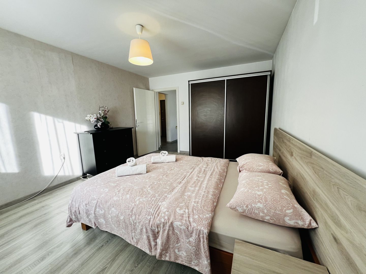 Apartament 2 camere complet mobilat langa Iulius Mall - Poză 4