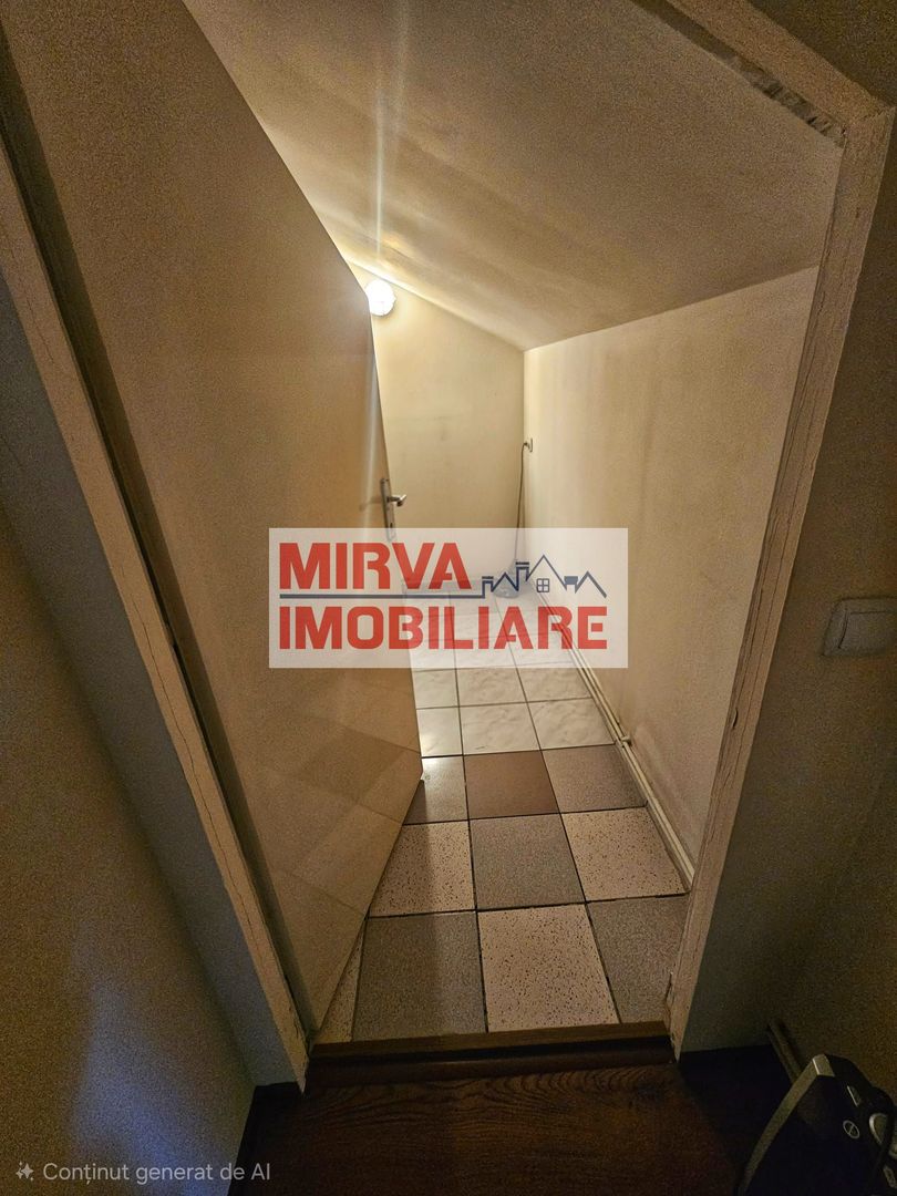 Casa P+1E+M, cu 5 camere în Cantacuzino – ideală birouri sau locuință - Poză 41